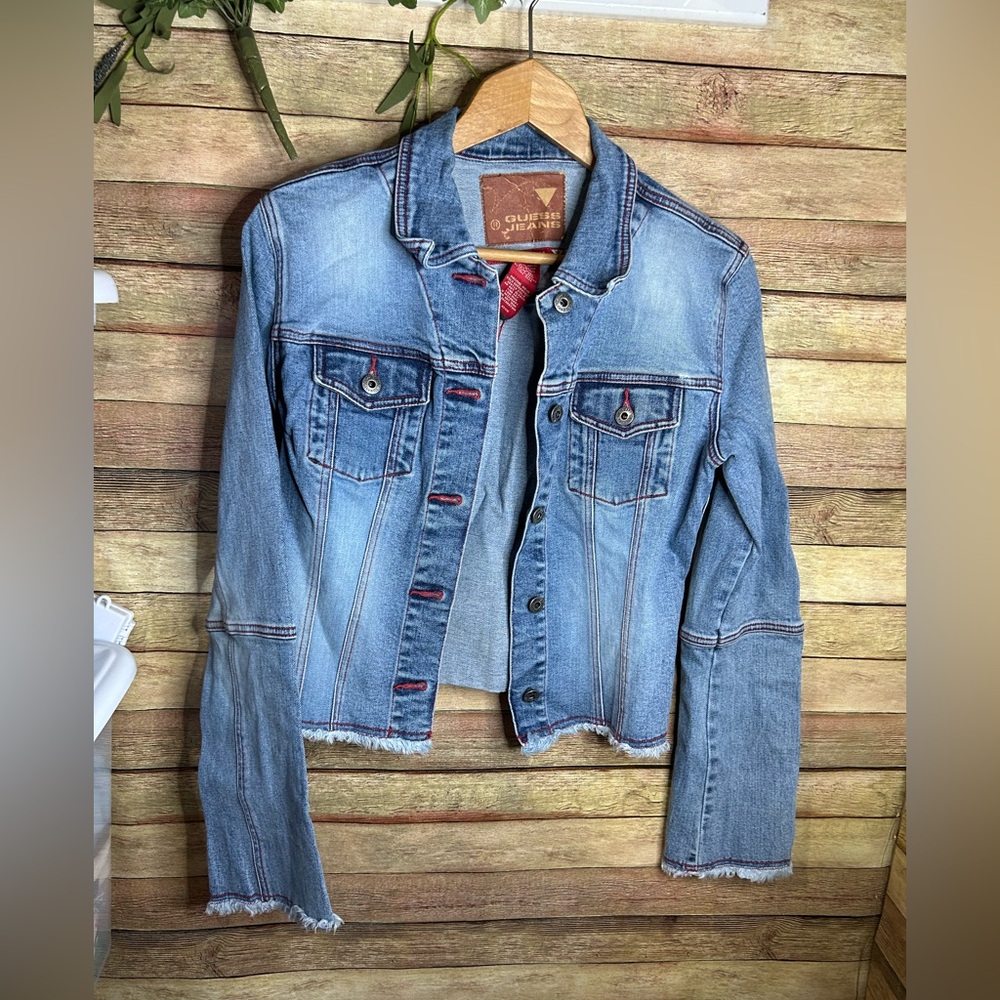 VINTAGE Guess Structured Denim Jacket With Flared Sleeves Size Medium